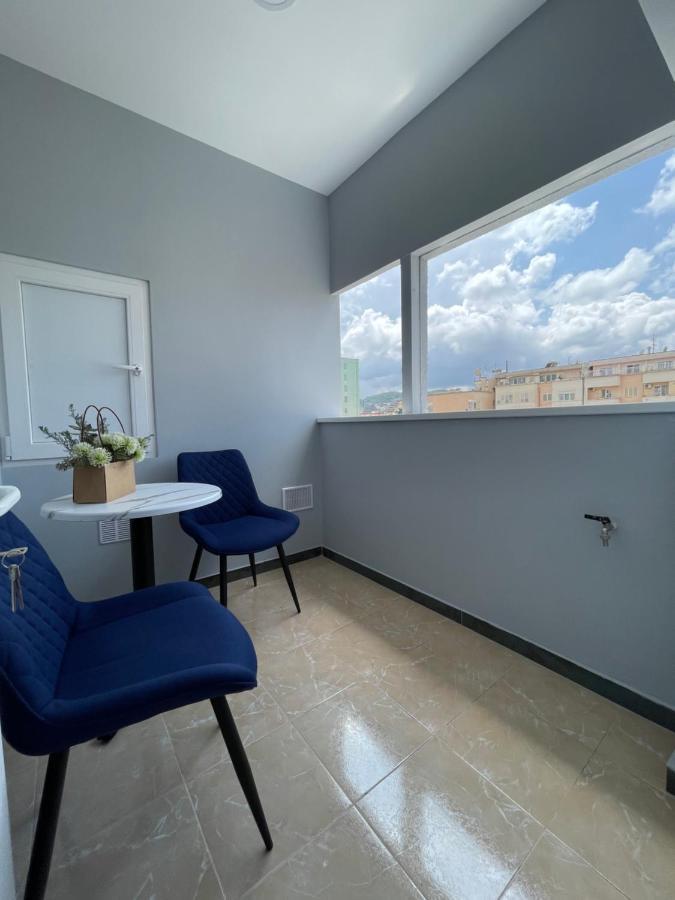 דירות טיראנה Voyage Penthouse מראה חיצוני תמונה